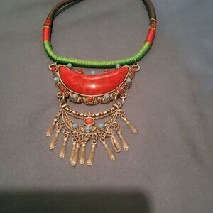 FUNKY BOHEMIAN NECKLACE